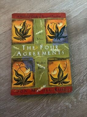 The Four Agreements Coffee Table Book - Multicolor - Don Miguel Ruiz